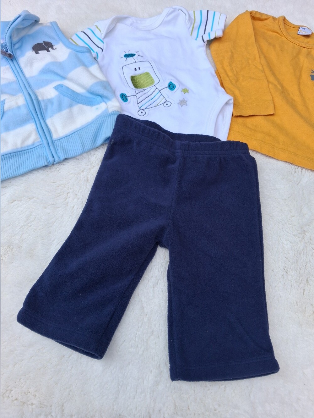 Cute Infant Baby Boy Bundle Size 3m